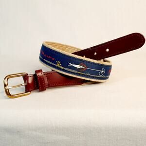 Skippers 32 Waist Genuine Leather Belt Ends Embroidered Fish Fabric On Canvas